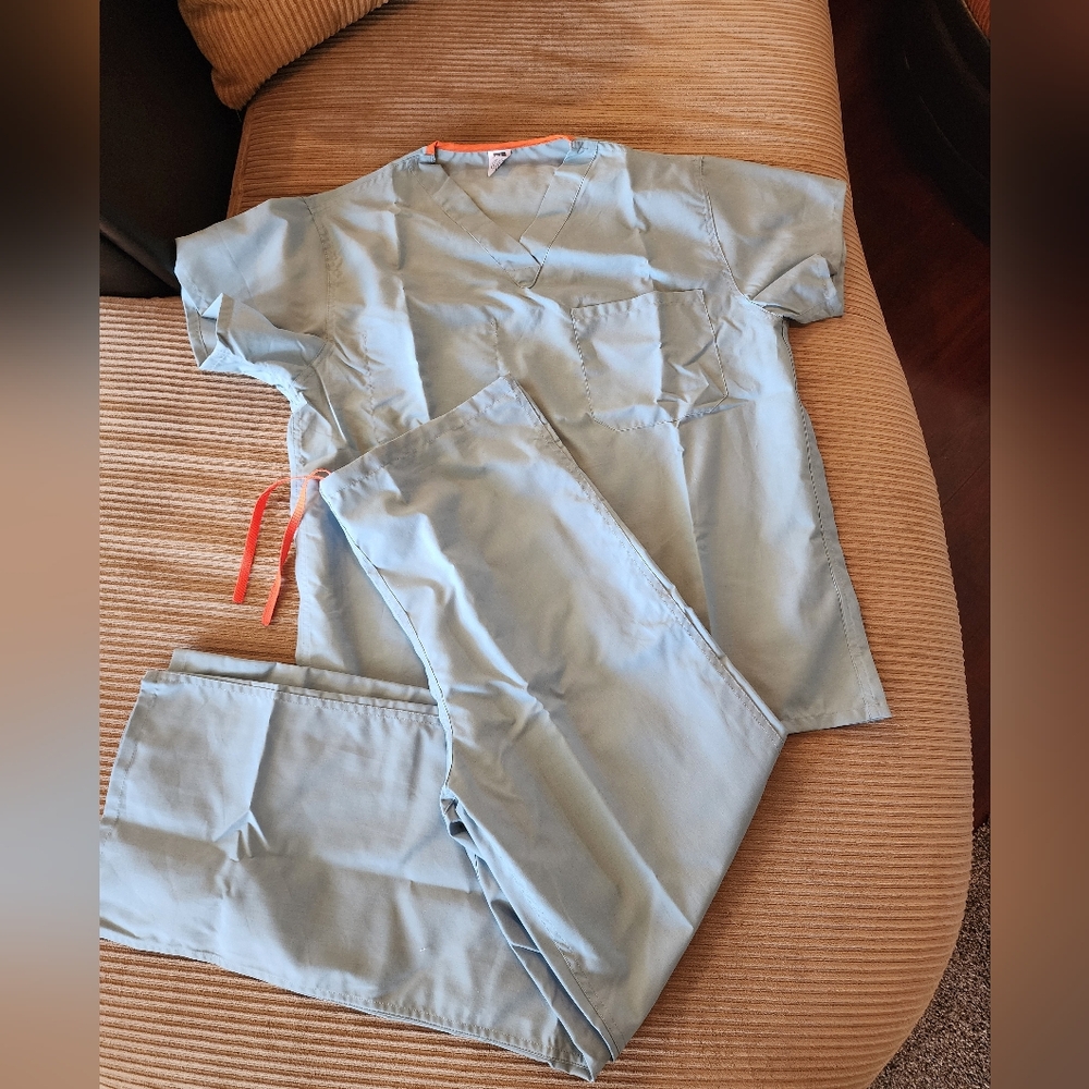 Medline Uniex Scrubs Set